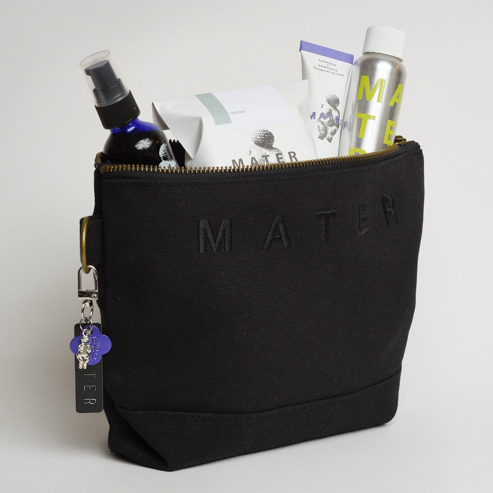 Mater carryall pouch