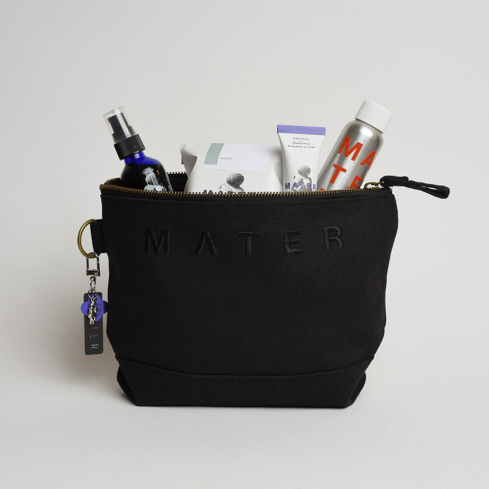 Mater carryall pouch